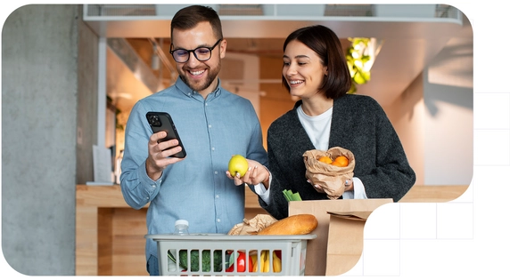 Two persons using Pension by consumption in their shopping blogpost picture